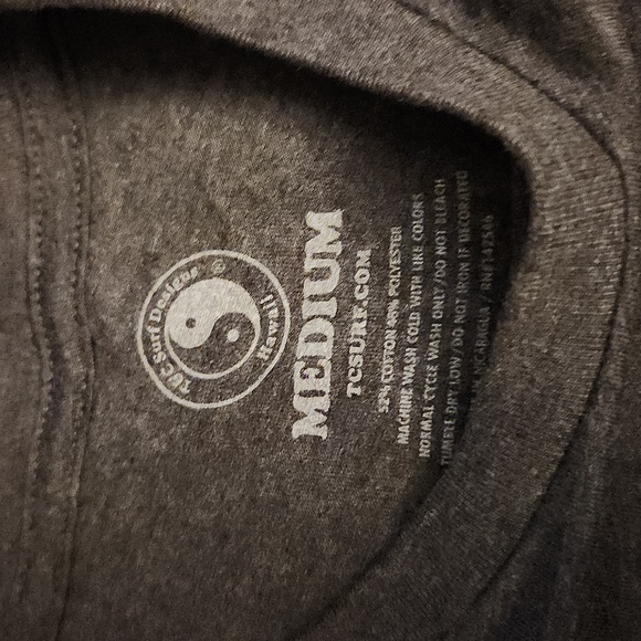 T&C Hawaii Spam Raised on Rice Women's Shirt NWOT - Picture 5 of 5